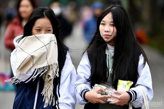 Dự báo thời tiết 20/3/2024: Miền Bắc giảm mưa, trời vẫn rét