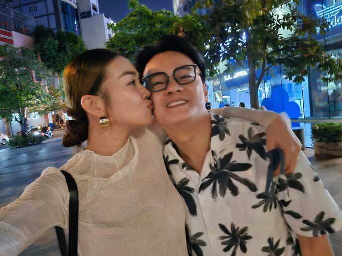 Hôn nhân 2 đả nữ showbiz Việt: Chưa có con, luôn ngọt như tuần trăng mật-7