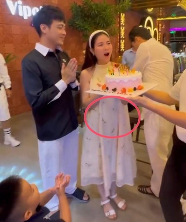 Kha Ly lộ nhiều dấu hiệu mang thai con đầu lòng sau 8 năm kết hôn nhưng khó có con?-4