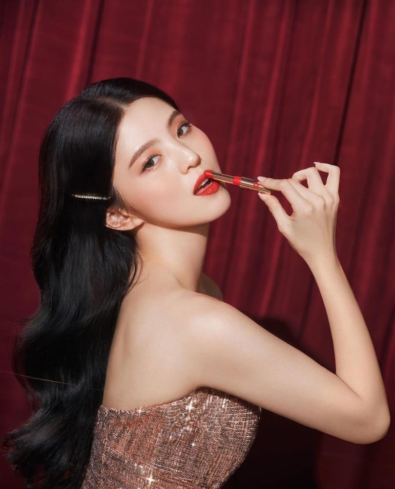 Sự nghiệp của Han So Hee bị ảnh hưởng nghiêm trọng bởi scandal tình cảm-1