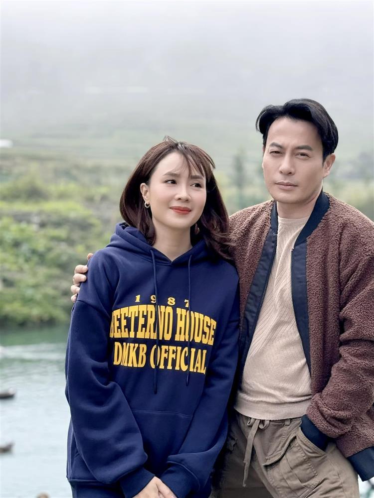 Phong cách đời thường chuẩn model của người yêu cũ Hồng Diễm-1