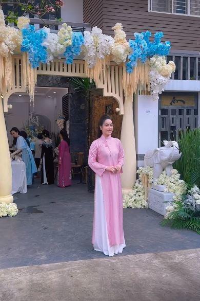 Nhật Kim Anh diện áo dài, rạng rỡ giữa dàn phù dâu, nghi vấn âm thầm lên xe hoa lần 2?-1