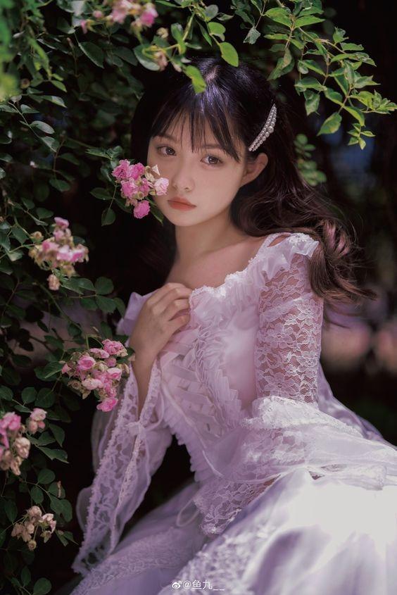 Tử vi ngày mai thứ Sáu 22/3/2024, 3 tuổi đỏ cả tình lẫn tiền, tay phải hứng hồng phúc, tay trái ôm bạc vàng-1