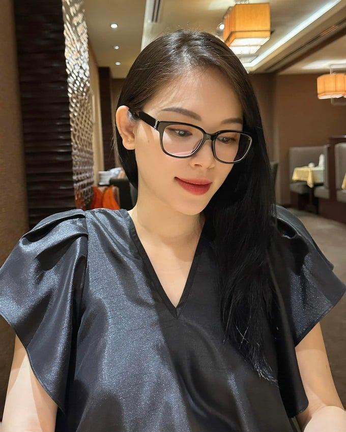 Linh Rin tiết lộ 6 bước chăm sóc tóc giảm gãy rụng hiệu quả-2