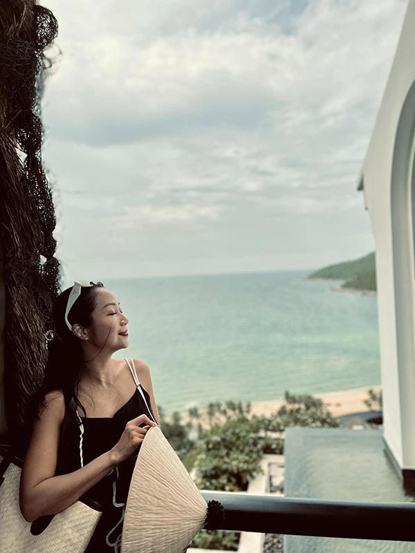 Ốc Thanh Vân định cư ở nước ngoài: Vóc dáng, tinh thần khỏe mạnh nhờ giảm cân đúng bài-6