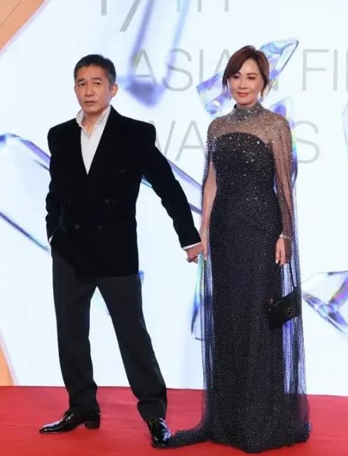 Hiếm hoi Lưu Gia Linh và Phạm Băng Băng chung khung hình, nhan sắc ra sao mà gây bão cõi mạng?-3