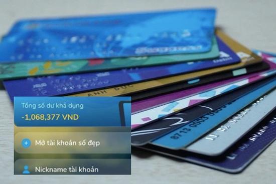 Rủ nhau kiểm tra thẻ Eximbank, khách phát hiện nhiều bất ngờ