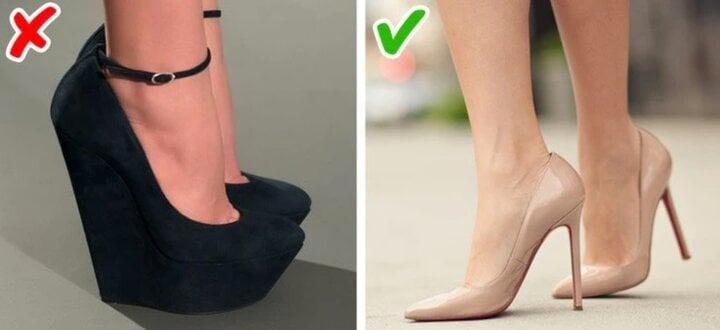4 kiểu giày phụ nữ trên 40 tuổi nên tránh nếu không muốn bị chê-3