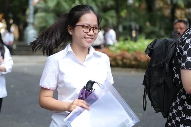 Thêm nhiều địa phương bỏ quy định tuyển thẳng lớp 10 bằng IELTS-1