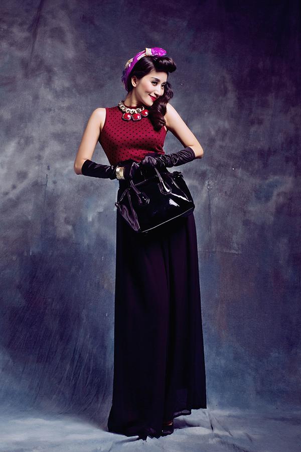 Khoe sinh nhật 42 tuổi, Khánh Thi gây ngỡ ngàng với vóc dáng bà mẹ 3 con-5