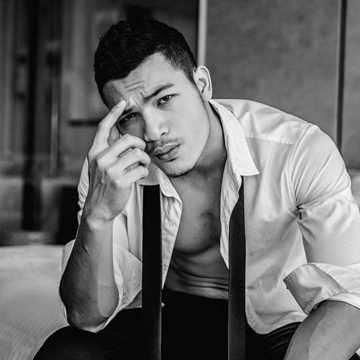 Vẻ phong trần bụi bặm đời thực của nam người mẫu vừa gia nhập vũ trụ VFC vai em họ Hồng Diễm-3