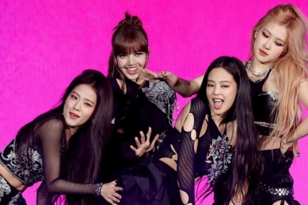 Bộ sưu tập túi xách xa hoa của các cô nàng BLACKPINK-10