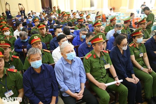 Nếu có tỷ phú giúp Trương Mỹ Lan, tòa tạo điều kiện gặp tại trại giam-4