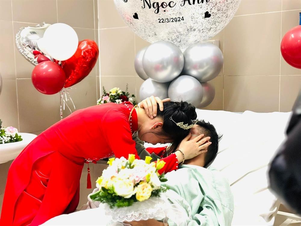 Đám cưới đặc biệt trong phòng bệnh: Hành trình sinh tử của chú rể-3