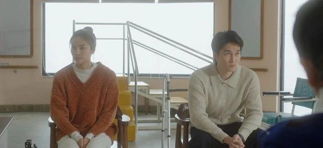 Nụ hôn của Đình Tú - Anh Đào ở tập cuối Gặp Em Ngày Nắng-6