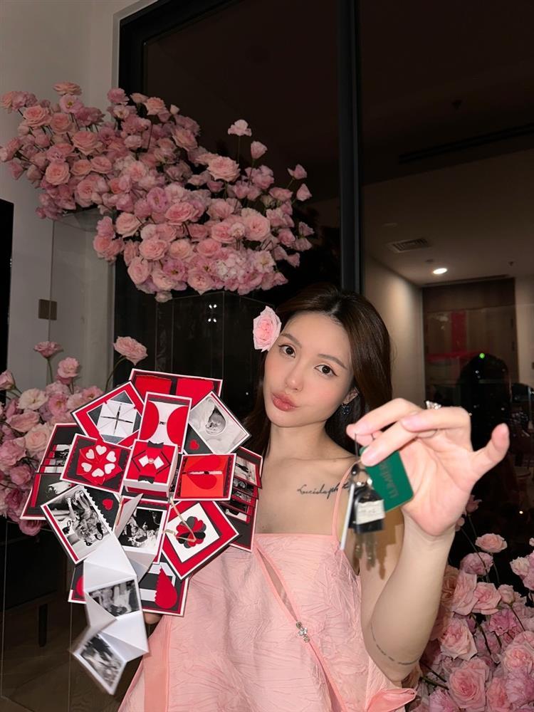 Chồng nhà người ta: Tuấn Dương tặng sổ hồng 7 tỷ hỏi cưới Lucie Nguyễn-2