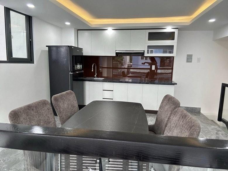 Tuyên bố không nhớ hết mình có bao nhiêu nhà, Ngọc Trinh khoe căn nhà 4 tầng sang trọng?-10