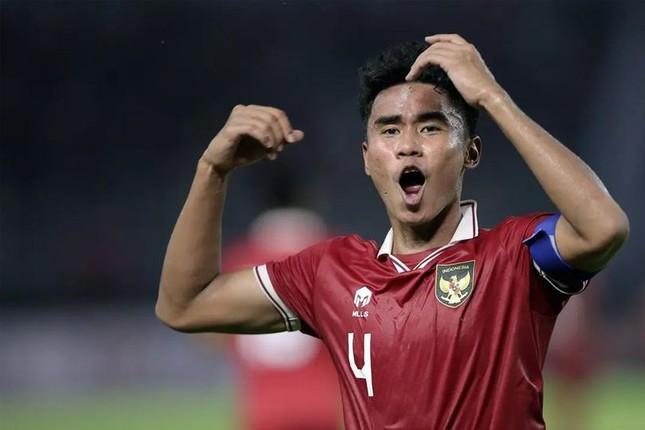 Tuyển Indonesia lại gọi thêm 2 cầu thủ vì sợ thiếu người-1