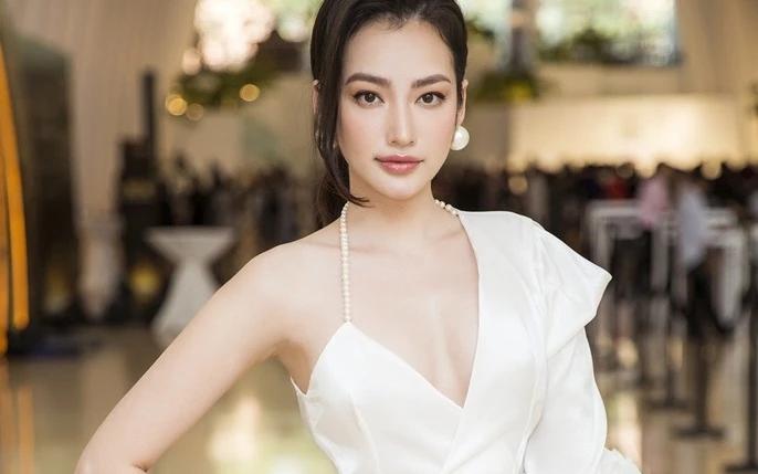 Những nàng hậu vướng nghi vấn dao kéo: Người lột xác ngỡ ngàng sau đăng quang, người đánh mất nét đẹp-6