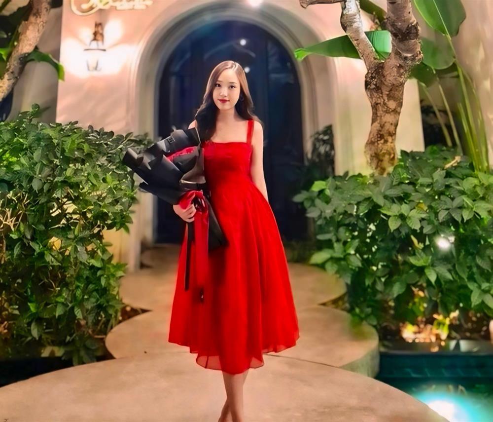 Bạn gái xinh đẹp, kín tiếng của thủ môn Trịnh Xuân Hoàng và Quan Văn Chuẩn-8