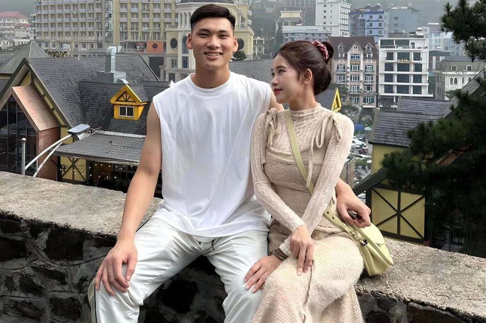 Bạn gái xinh đẹp, kín tiếng của thủ môn Trịnh Xuân Hoàng và Quan Văn Chuẩn-2