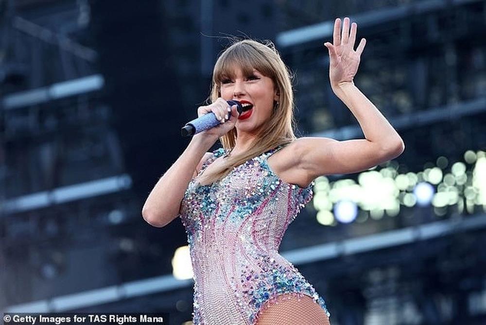 Taylor Swift hẹn hò lãng mạn bên bạn trai ngày cuối tuần-3
