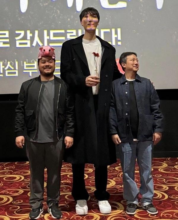 Đời thực của ác linh cao 2,2 m trong Quật Mộ Trùng Ma-2