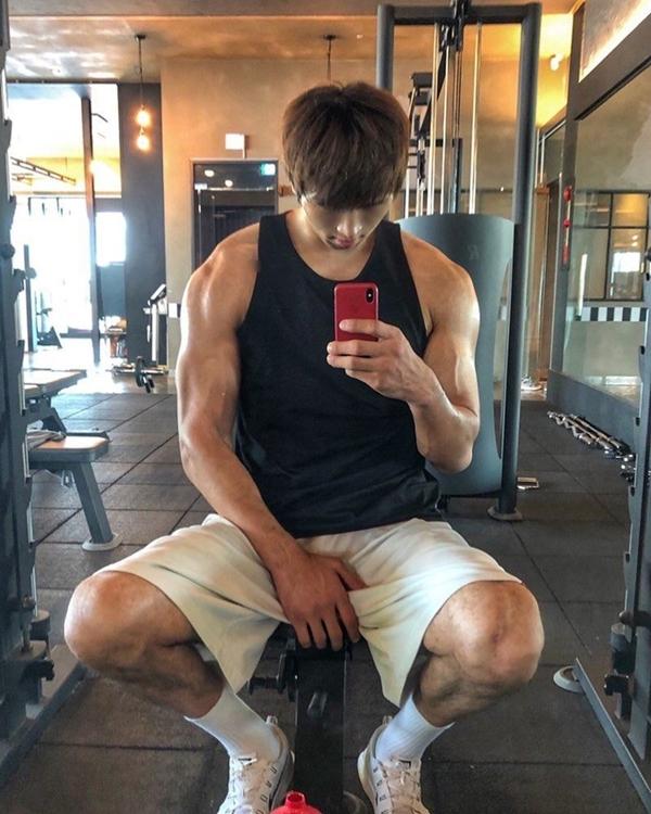 Đời thực của ác linh cao 2,2 m trong Quật Mộ Trùng Ma-5