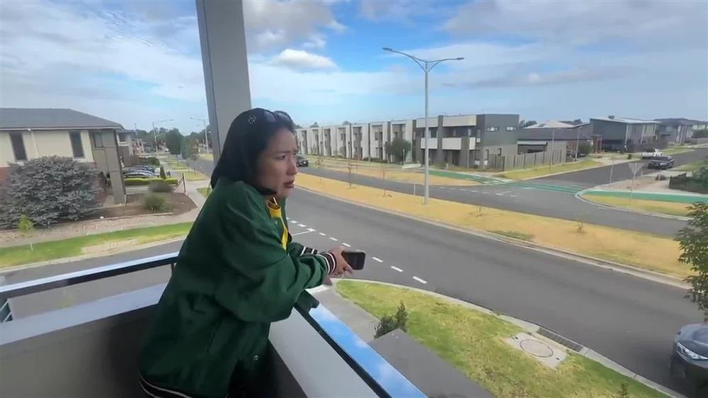 Cát Tường hội ngộ Ốc Thanh Vân tại Úc, khen đàn em tuổi trẻ tài cao khi cơ ngơi khang trang-2