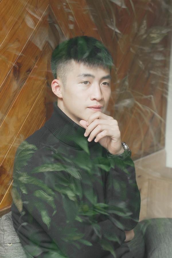 Duy Khánh chấp nhận gạch đá cho vai ngờ nghệch trên phim giờ vàng-2