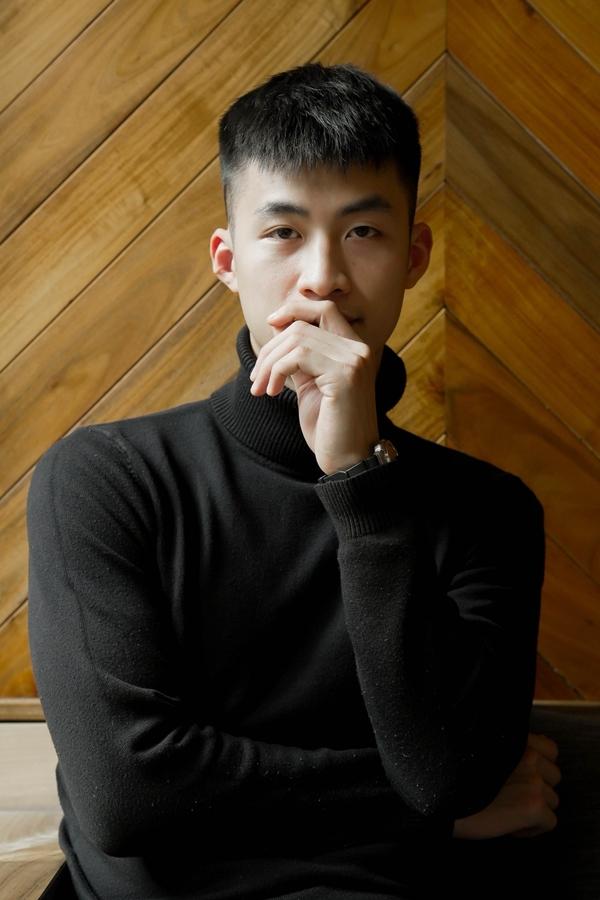 Duy Khánh chấp nhận gạch đá cho vai ngờ nghệch trên phim giờ vàng-3