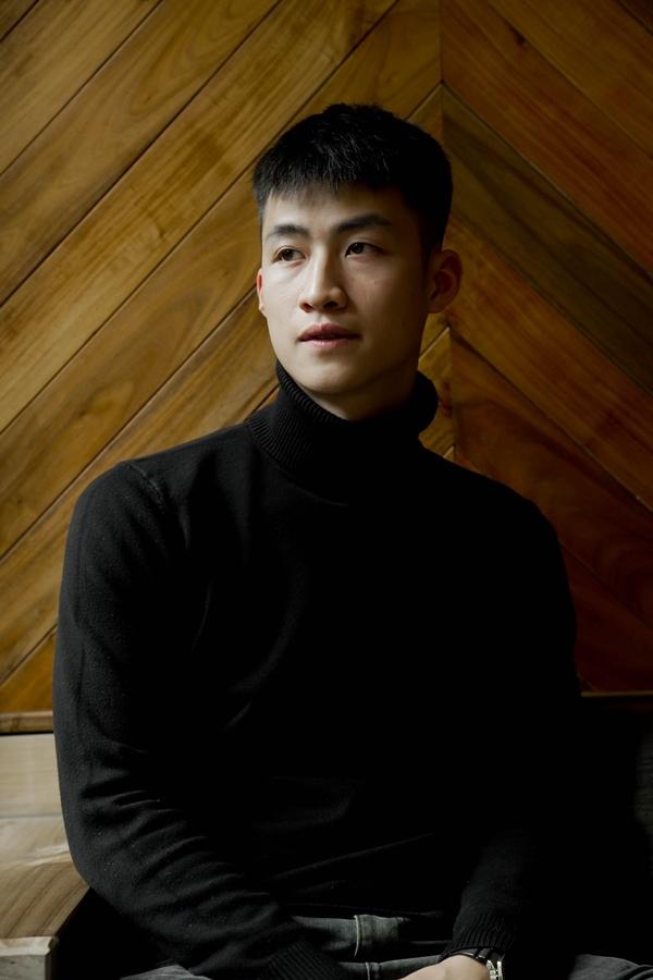 Duy Khánh chấp nhận gạch đá cho vai ngờ nghệch trên phim giờ vàng-12