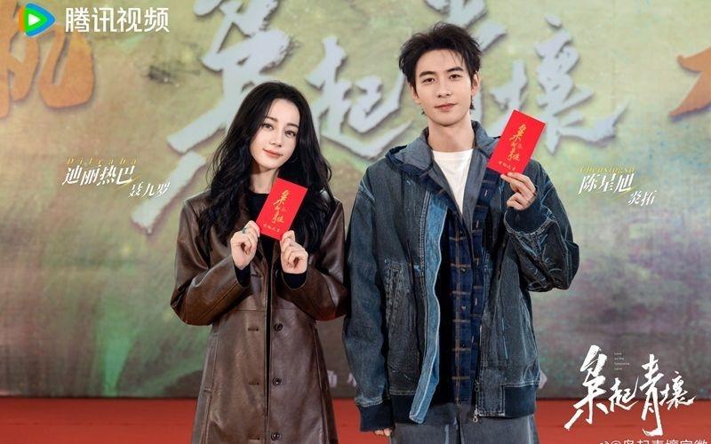 Nhan sắc Địch Lệ Nhiệt Ba gây sốt khi hóa thân thành nữ thần Đôn Hoàng-4