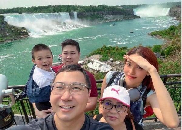 Con trai Lan Khuê: Gia đình tỷ phú, sống như hoàng tử nhỏ trong lâu đài-7