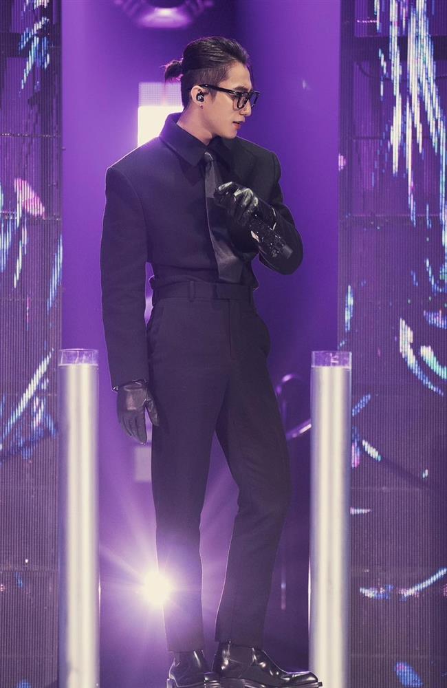 Chúng ta của tương lai chưa hạ nhiệt, Sơn Tùng M-TP đã rục rịch ra bài hát mới?-3