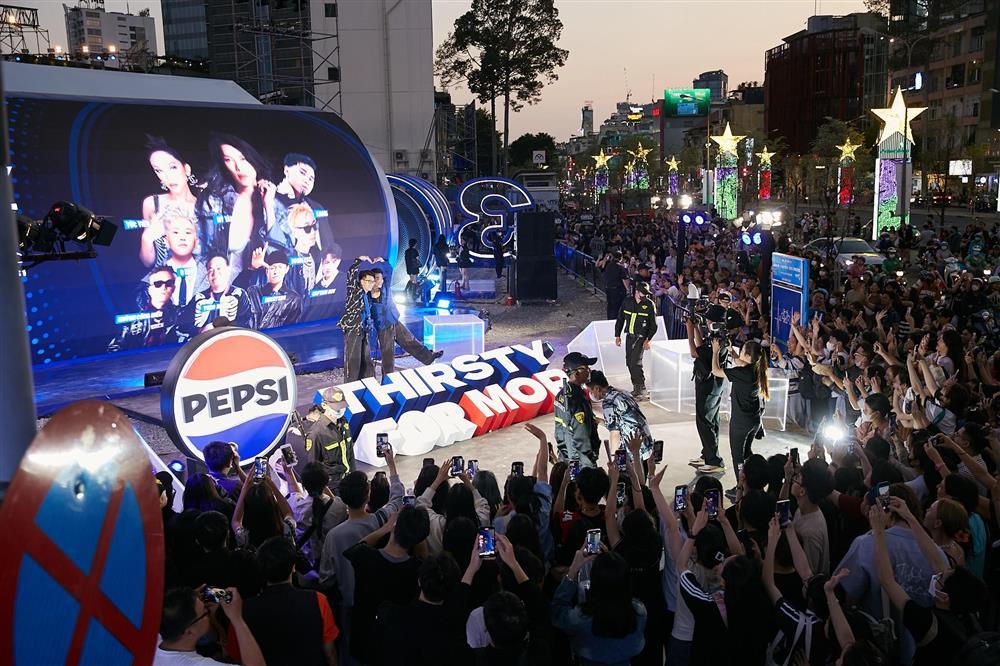 Gương mặt đại diện thế hệ mới tại đại nhạc hội Pepsi Thirsty for more