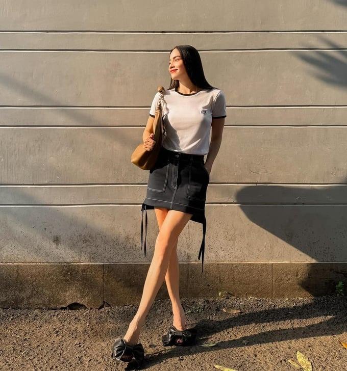 Học Hà Hồ và Thanh Hằng 10 cách diện chân váy trẻ trung ở tuổi ngoài 40-3