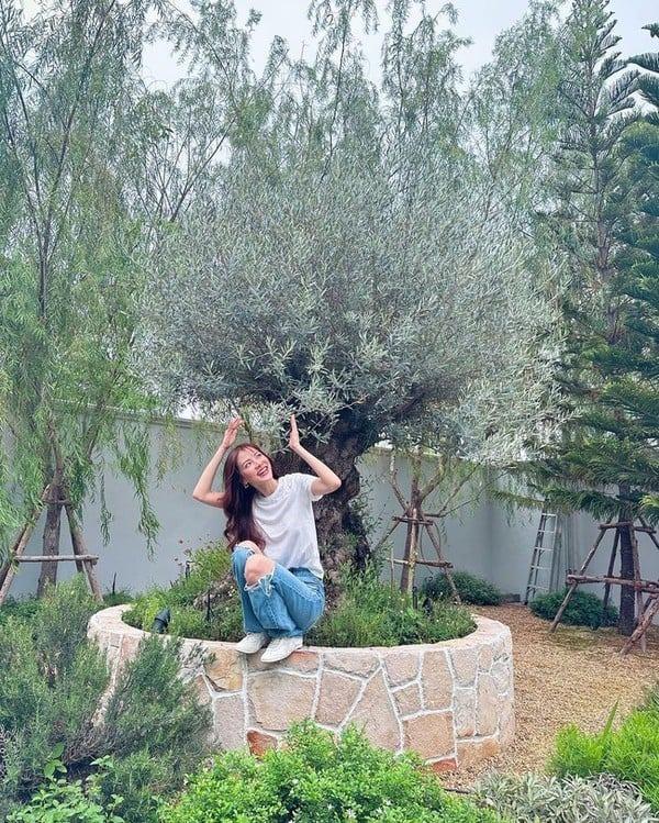 Diện đẹp tuổi 30 với loạt tuyệt chiêu dễ áp dụng từ Baifern Pimchanok-3