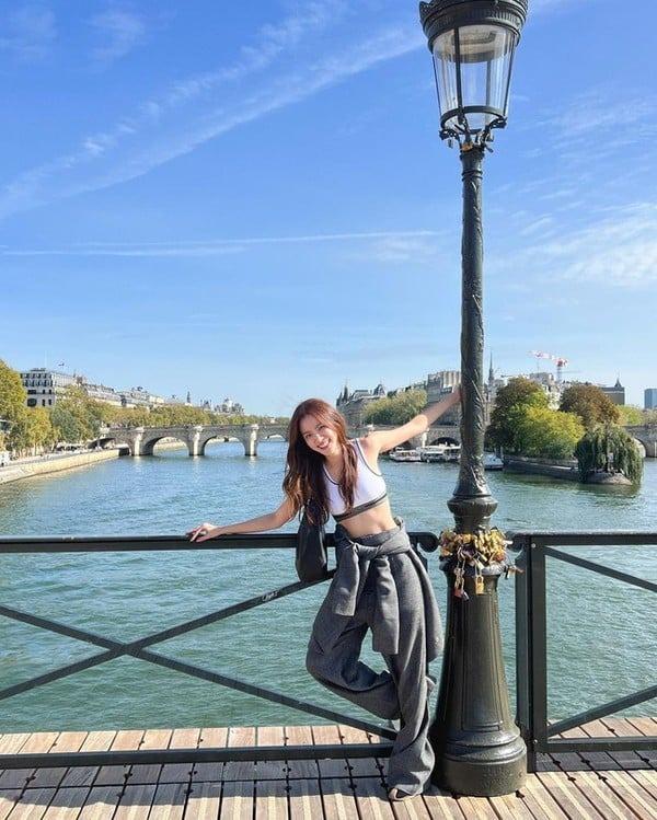 Diện đẹp tuổi 30 với loạt tuyệt chiêu dễ áp dụng từ Baifern Pimchanok-9