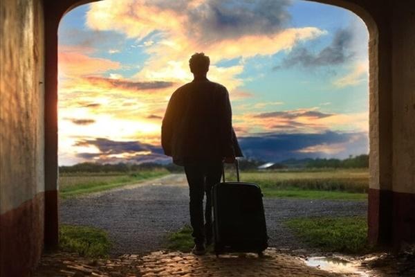 Phải làm gì khi phát hiện bố ngoại tình với bạn thân của mẹ?-2