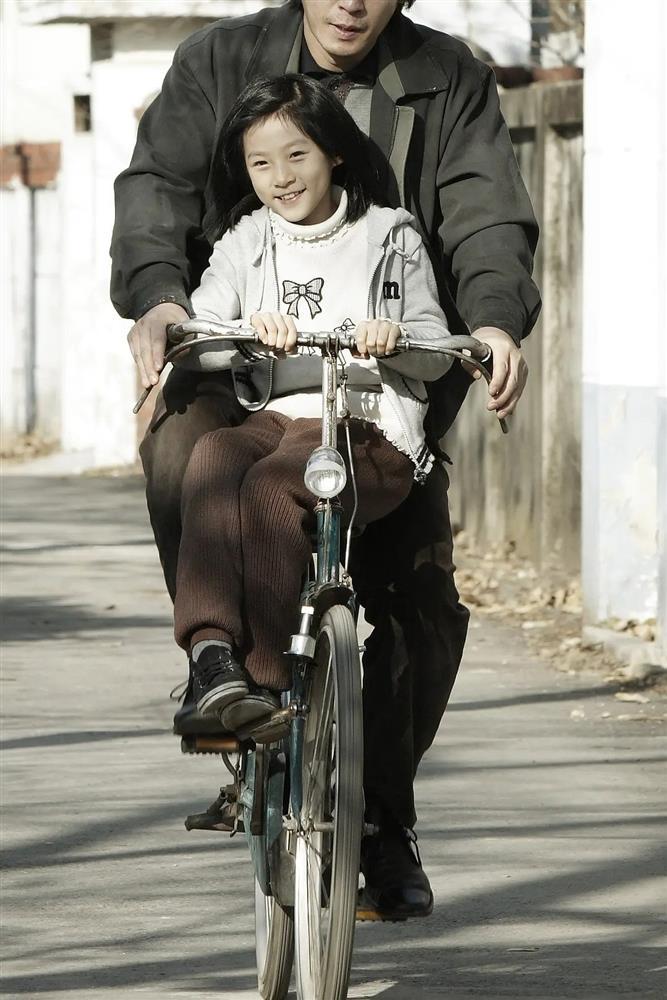 Em gái quốc dân sụp đổ-4