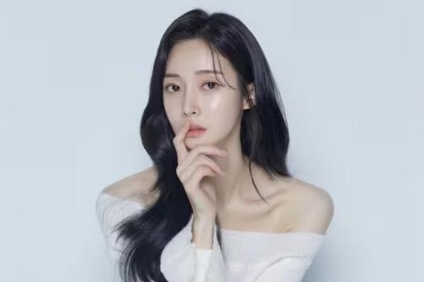 Cựu thành viên T-ara vẫn hôn mê sau khi tự tử, phát hiện thư tuyệt mệnh dưới dạng tin nhắn!-6