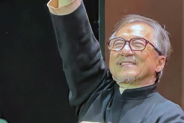 Thành Long: Tim tôi như ngừng đập khi bạn bè nhắc đến tuổi 70-5