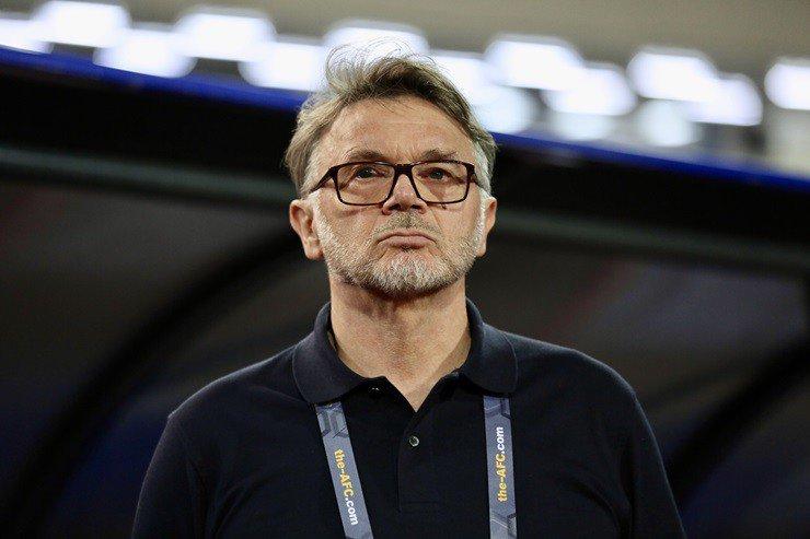 Nữ CĐV bị đánh chảy máu mặt trên sân Mỹ Đình, công an vào cuộc điều tra-2