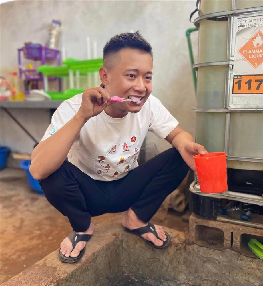 Sức hút của loạt ngôi sao mạng 97-line: Quang Linh Vlog, Trí Thịt Bòa, Âmiuoi-2