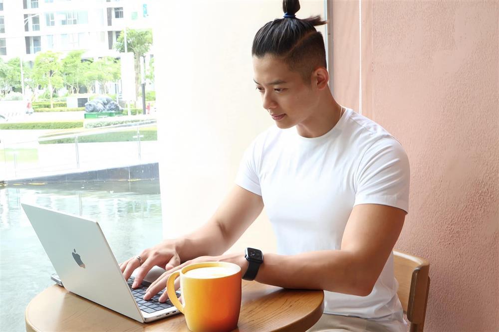 Sức hút của loạt ngôi sao mạng 97-line: Quang Linh Vlog, Trí Thịt Bòa, Âmiuoi-5