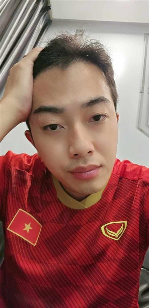 Sao Việt thất vọng trước màn thua 3-0 của tuyển Việt Nam, Lại Văn Sâm nói: Đây là đội tuyển kém nhất từ trước tới giờ-6