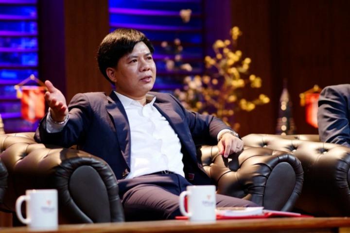 Bị khởi tố, Shark Thủy đối diện mức án nào?-1