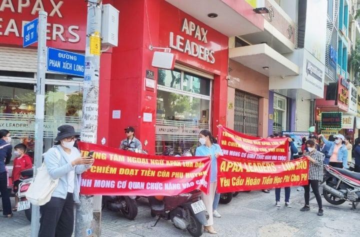 Bị khởi tố, Shark Thủy đối diện mức án nào?-2