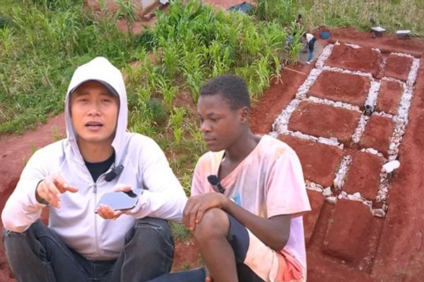 Cũng bị mất kênh như Độ Mixi nhưng hacker lại không làm điều này với Quang Linh Vlogs-4